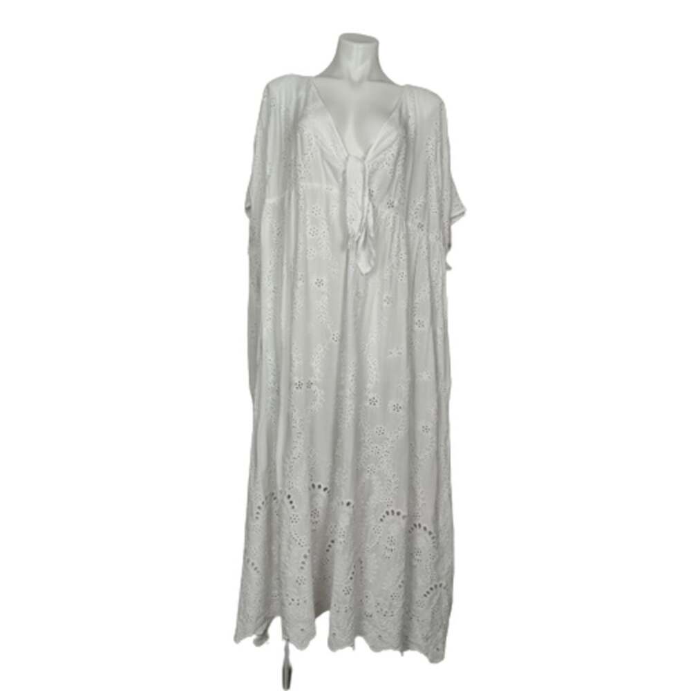 Young Fabulous & Broke White Eyelet Oversized Caftan/Cover Up Dress Size M